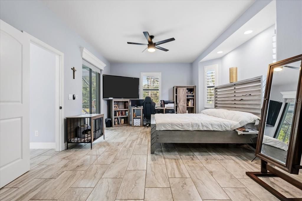 Activo con contrato: $617,777 (3 camas, 2 baños, 2170 Pies cuadrados)