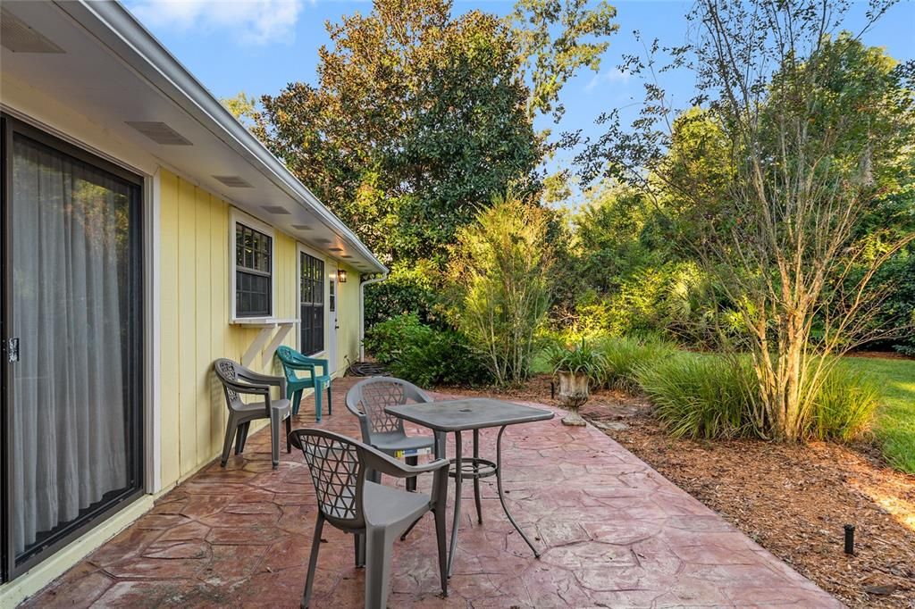 For Sale: $414,500 (4 beds, 2 baths, 2299 Square Feet)