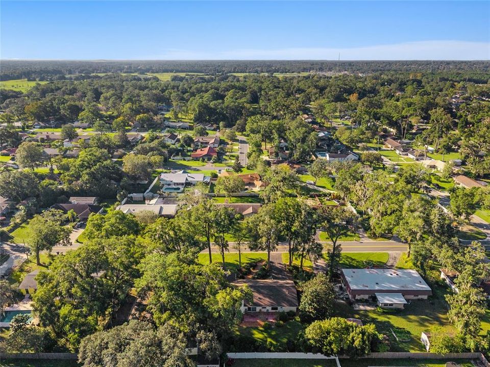 For Sale: $414,500 (4 beds, 2 baths, 2299 Square Feet)