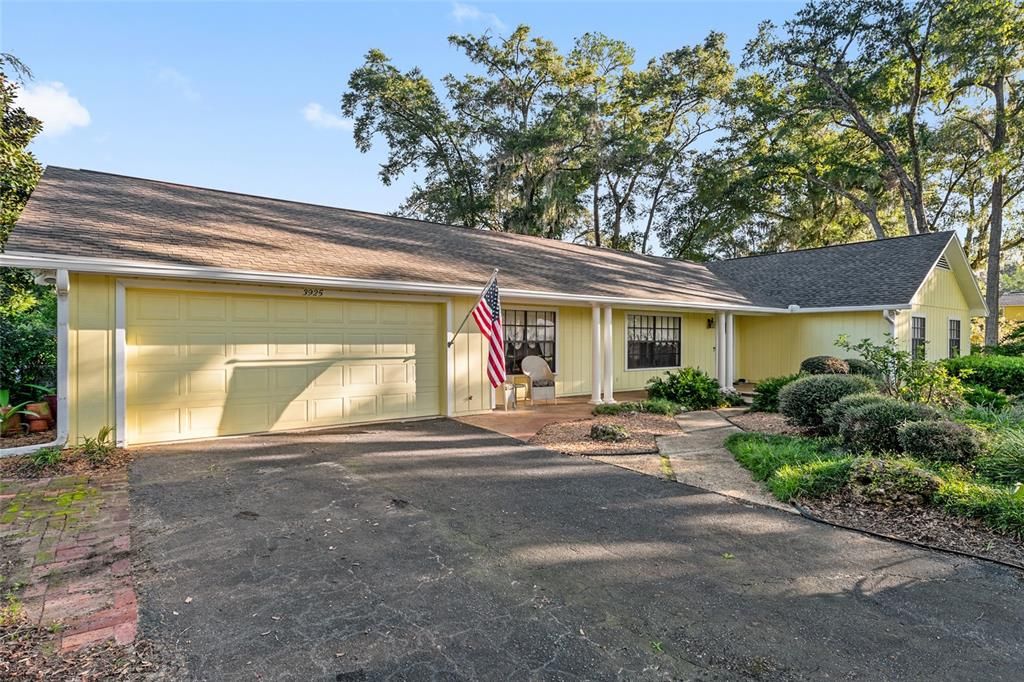 For Sale: $414,500 (4 beds, 2 baths, 2299 Square Feet)