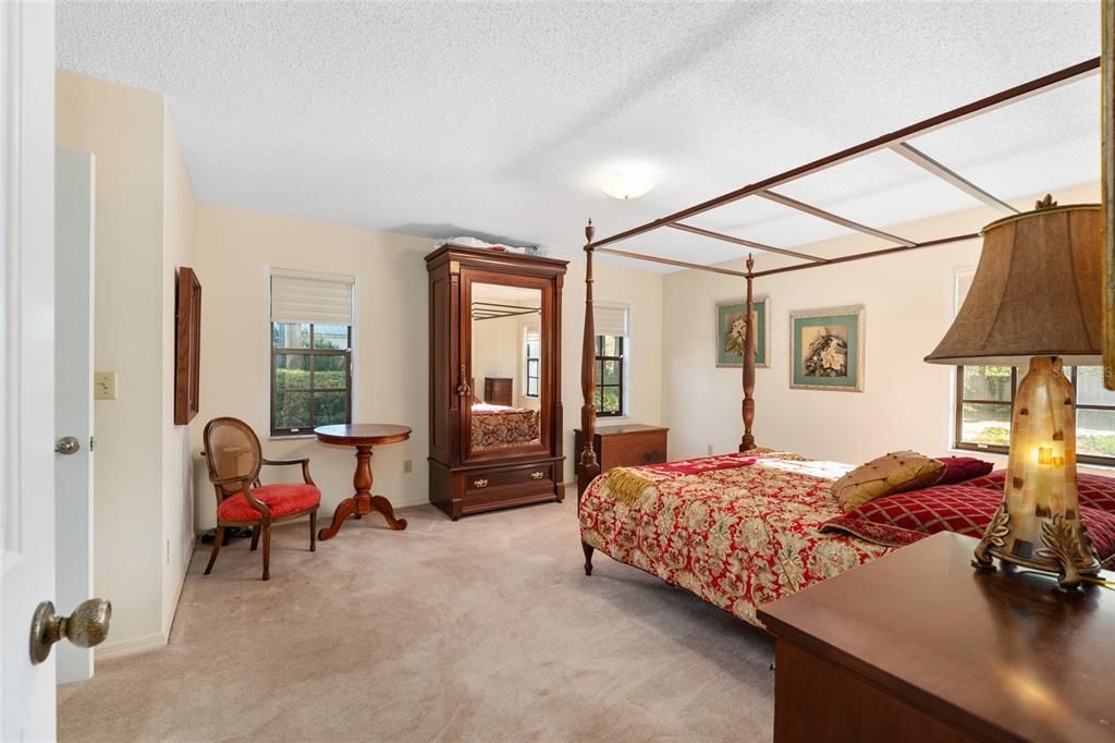 For Sale: $414,500 (4 beds, 2 baths, 2299 Square Feet)