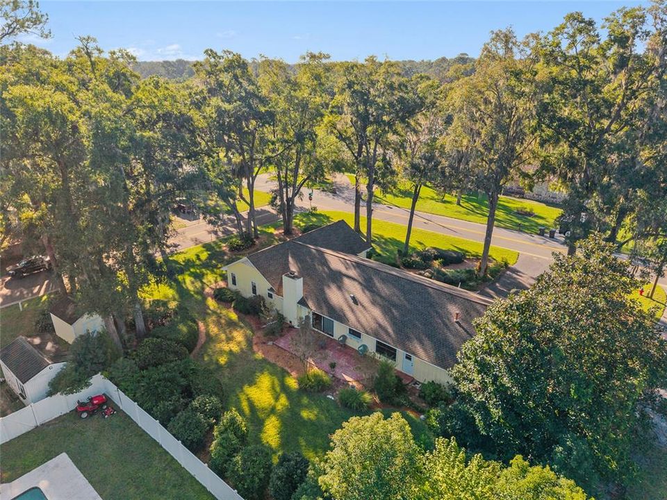 For Sale: $414,500 (4 beds, 2 baths, 2299 Square Feet)