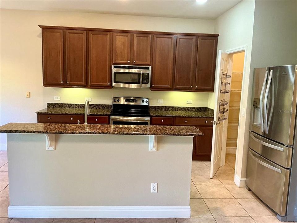 For Sale: $318,000 (3 beds, 2 baths, 1769 Square Feet)