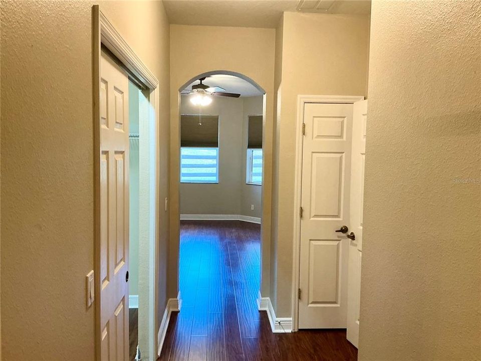 For Sale: $318,000 (3 beds, 2 baths, 1769 Square Feet)