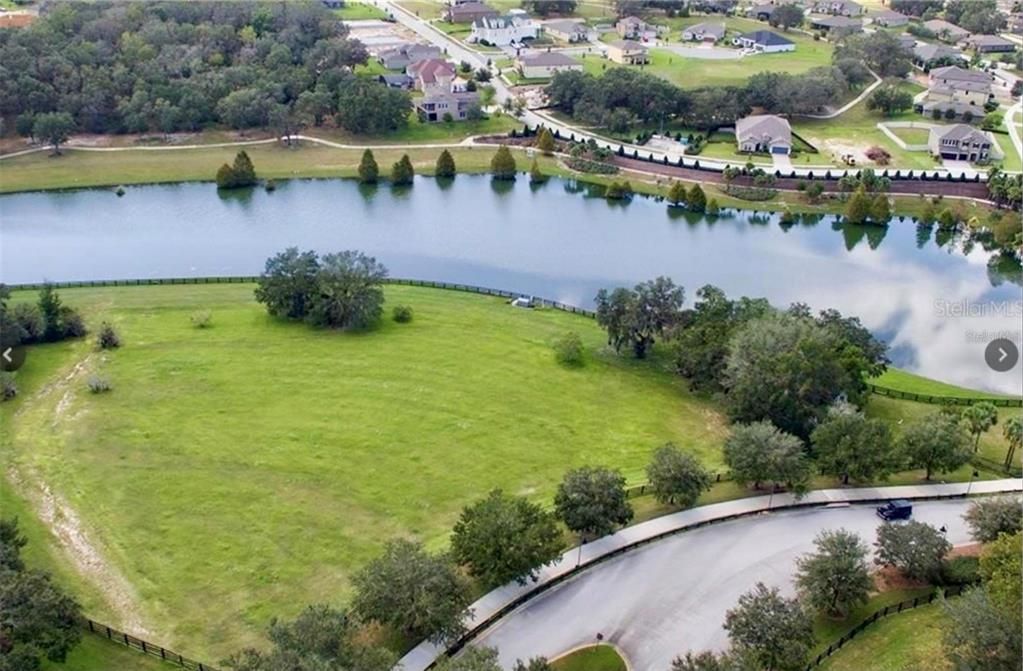 For Sale: $318,000 (3 beds, 2 baths, 1769 Square Feet)