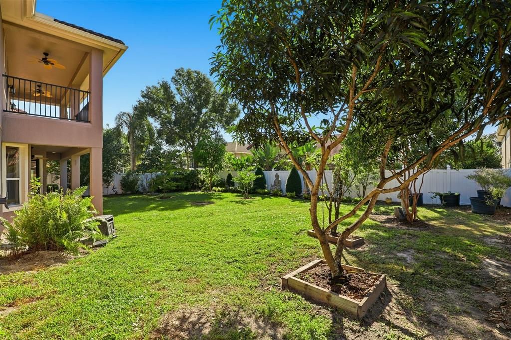 For Rent: $5,500 (5 beds, 4 baths, 3896 Square Feet)