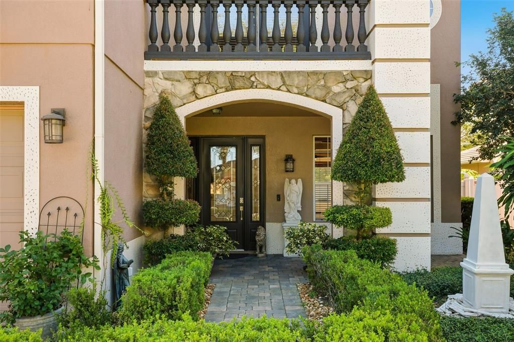 For Rent: $5,500 (5 beds, 4 baths, 3896 Square Feet)