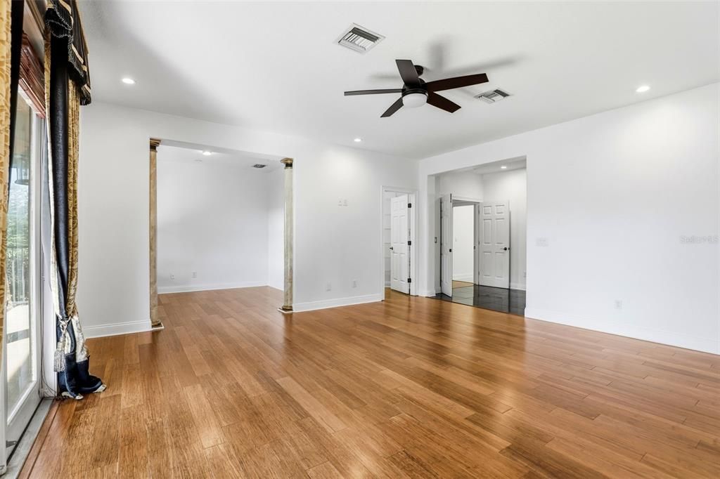 For Rent: $5,500 (5 beds, 4 baths, 3896 Square Feet)