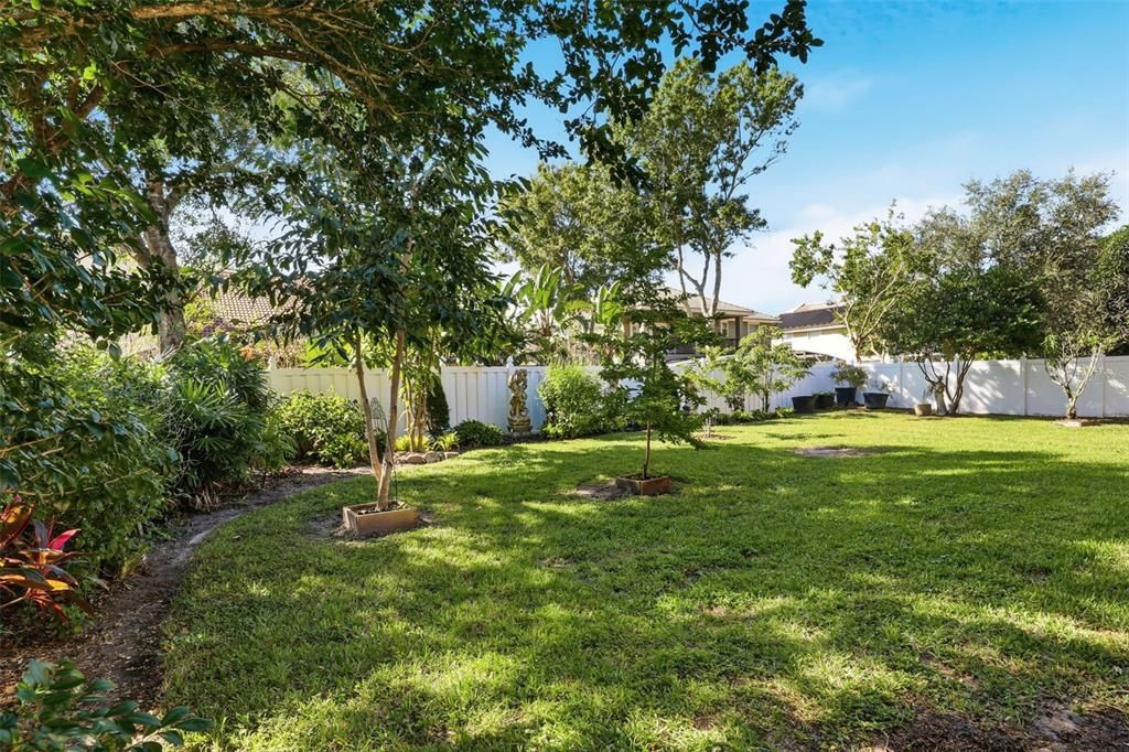 For Rent: $5,500 (5 beds, 4 baths, 3896 Square Feet)