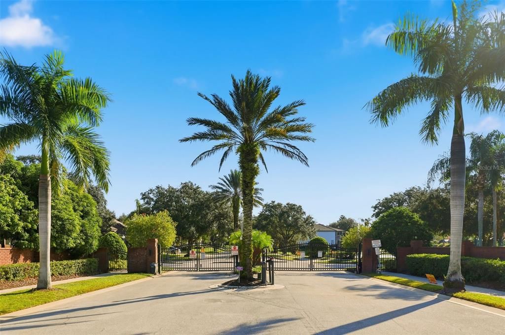 For Rent: $5,500 (5 beds, 4 baths, 3896 Square Feet)