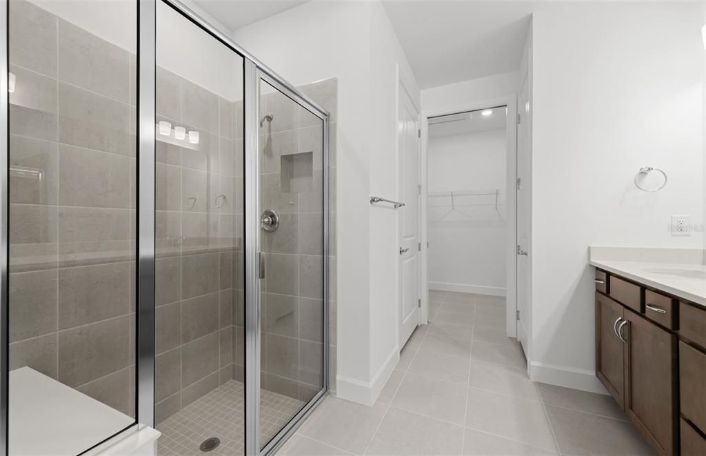 Active With Contract: $449,895 (2 beds, 2 baths, 1579 Square Feet)