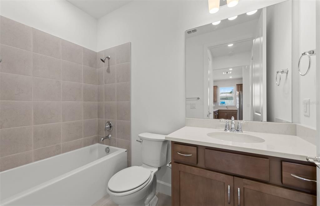 Active With Contract: $449,895 (2 beds, 2 baths, 1579 Square Feet)