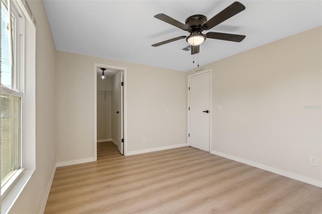 En Venta: $299,999 (3 camas, 2 baños, 1792 Pies cuadrados)