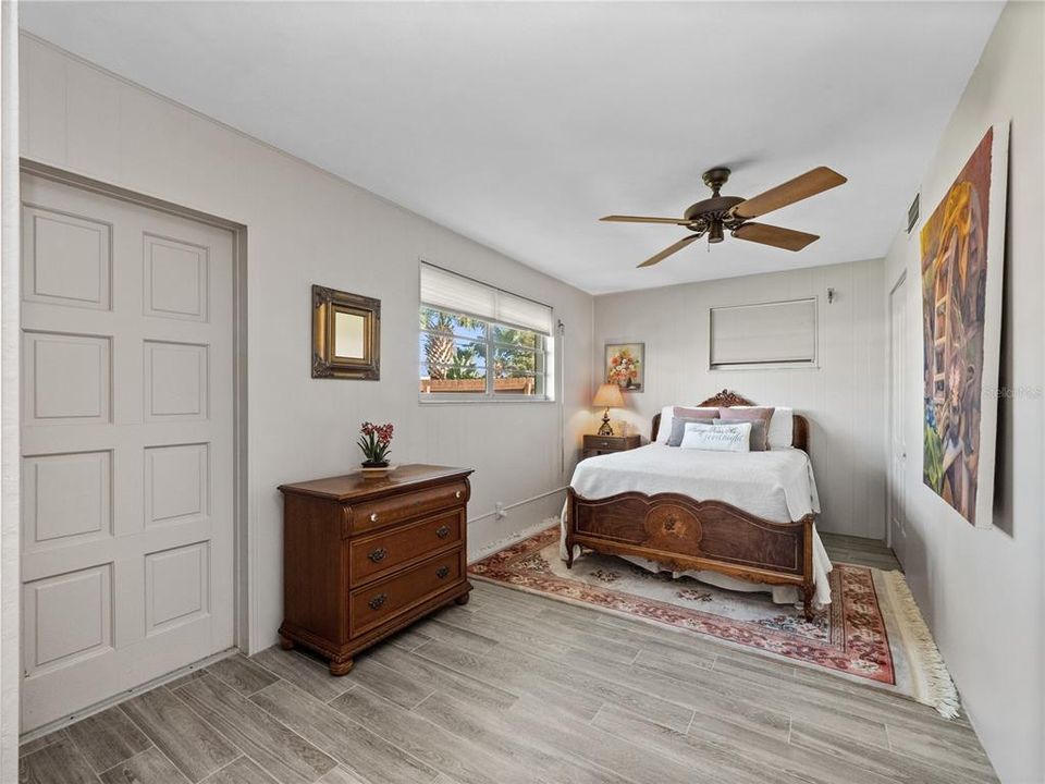 For Sale: $475,000 (3 beds, 2 baths, 1902 Square Feet)