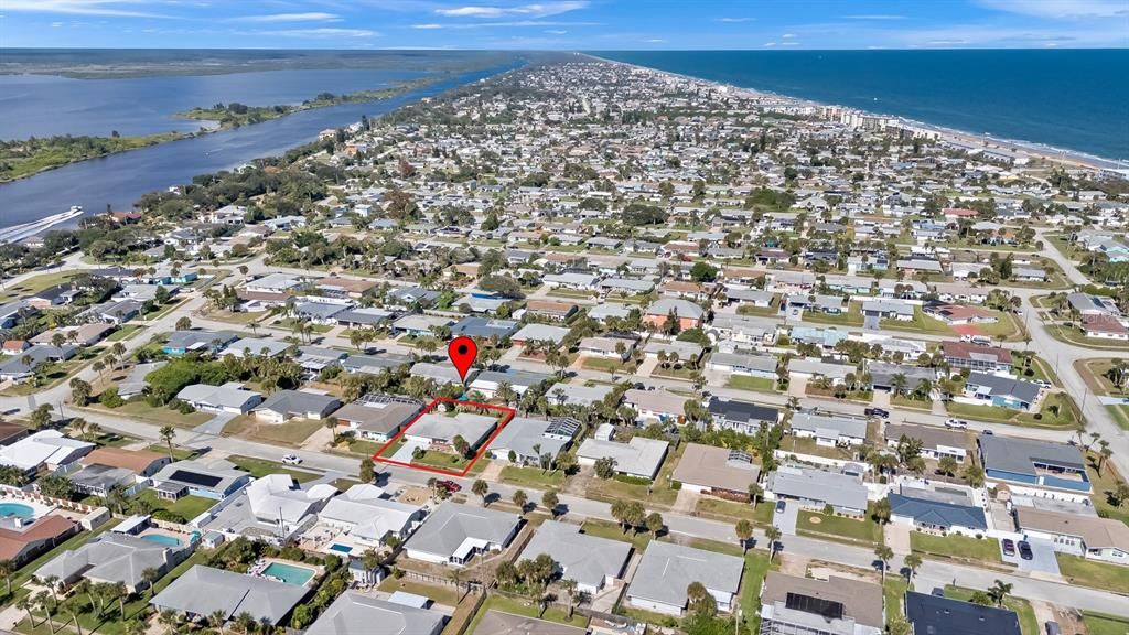 For Sale: $459,000 (3 beds, 2 baths, 1902 Square Feet)