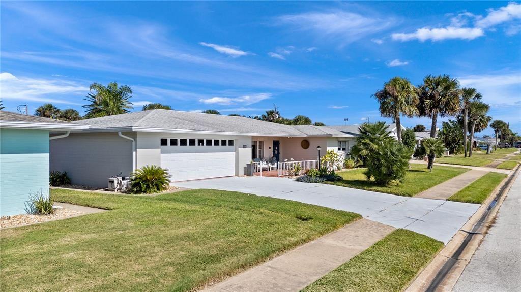 For Sale: $475,000 (3 beds, 2 baths, 1902 Square Feet)