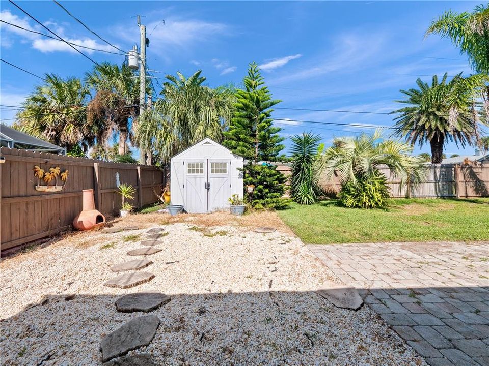 For Sale: $475,000 (3 beds, 2 baths, 1902 Square Feet)