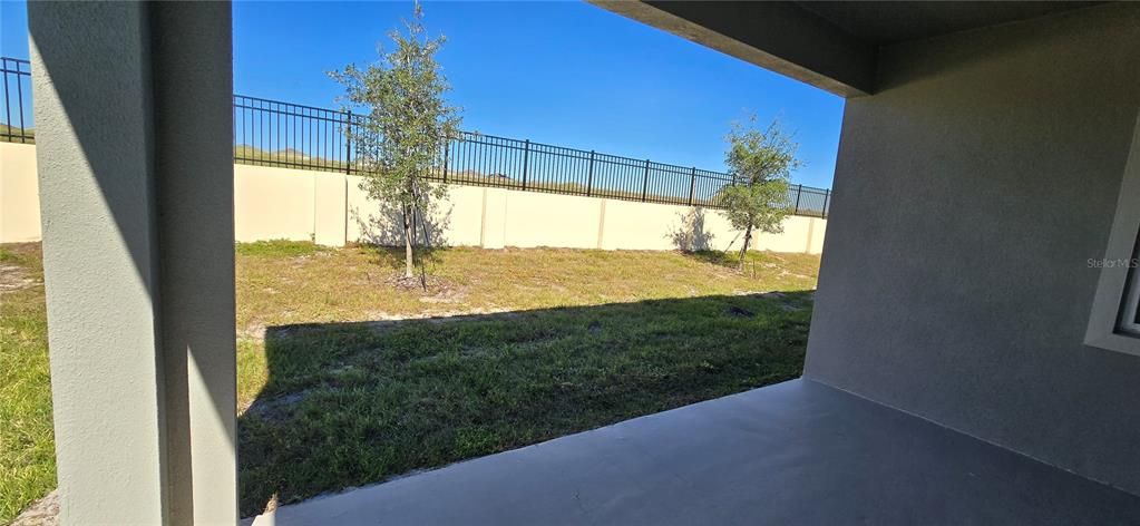 For Sale: $343,990 (3 beds, 2 baths, 1937 Square Feet)