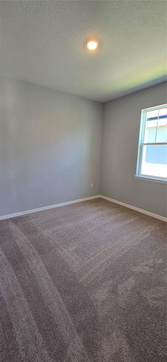 For Sale: $343,990 (3 beds, 2 baths, 1937 Square Feet)