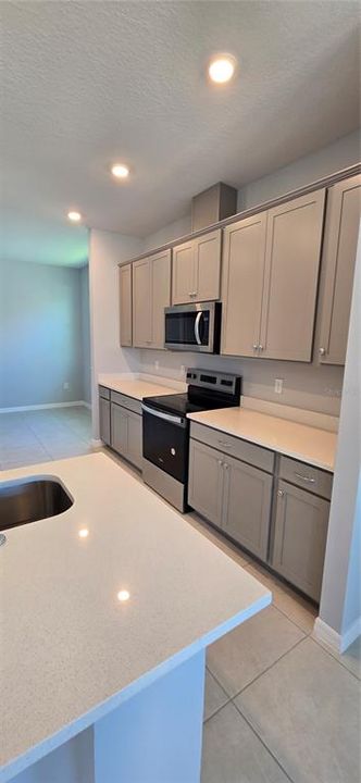For Sale: $343,990 (3 beds, 2 baths, 1937 Square Feet)