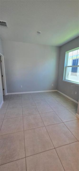 For Sale: $343,990 (3 beds, 2 baths, 1937 Square Feet)