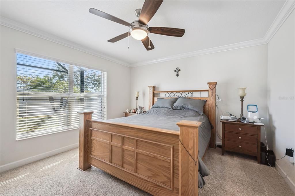 待售: $285,000 (2 贝兹, 2 浴室, 1295 平方英尺)