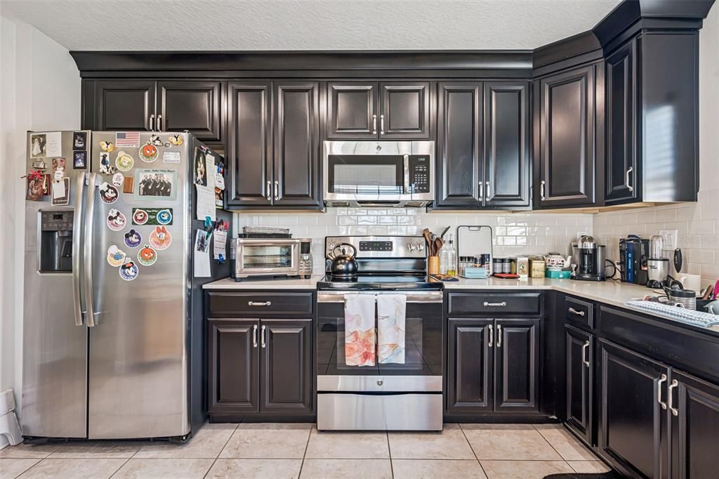 待售: $285,000 (2 贝兹, 2 浴室, 1295 平方英尺)