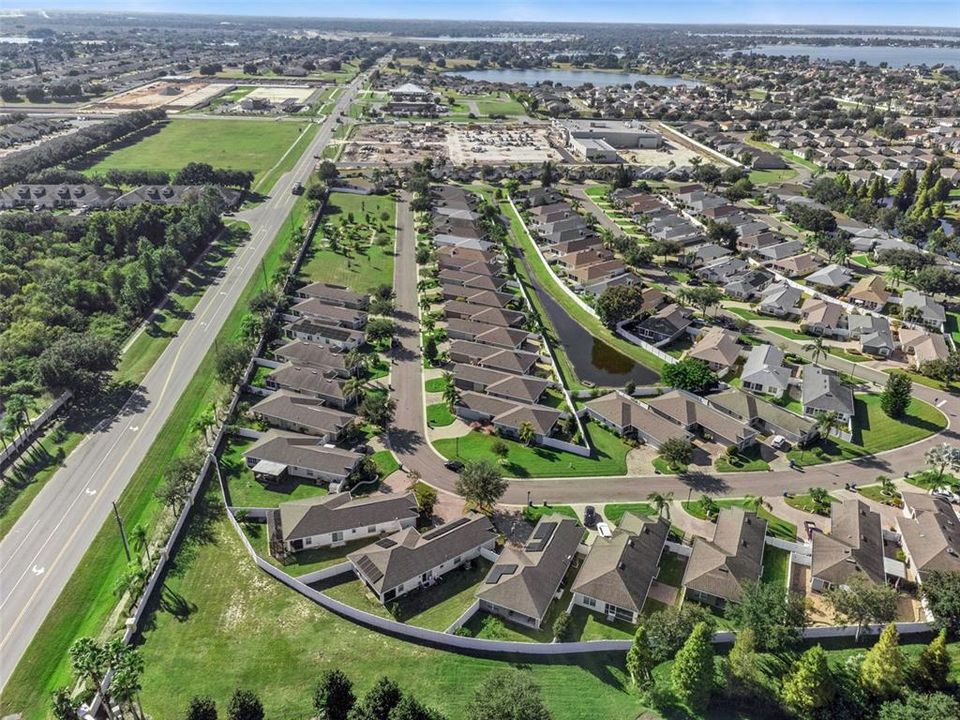 待售: $285,000 (2 贝兹, 2 浴室, 1295 平方英尺)