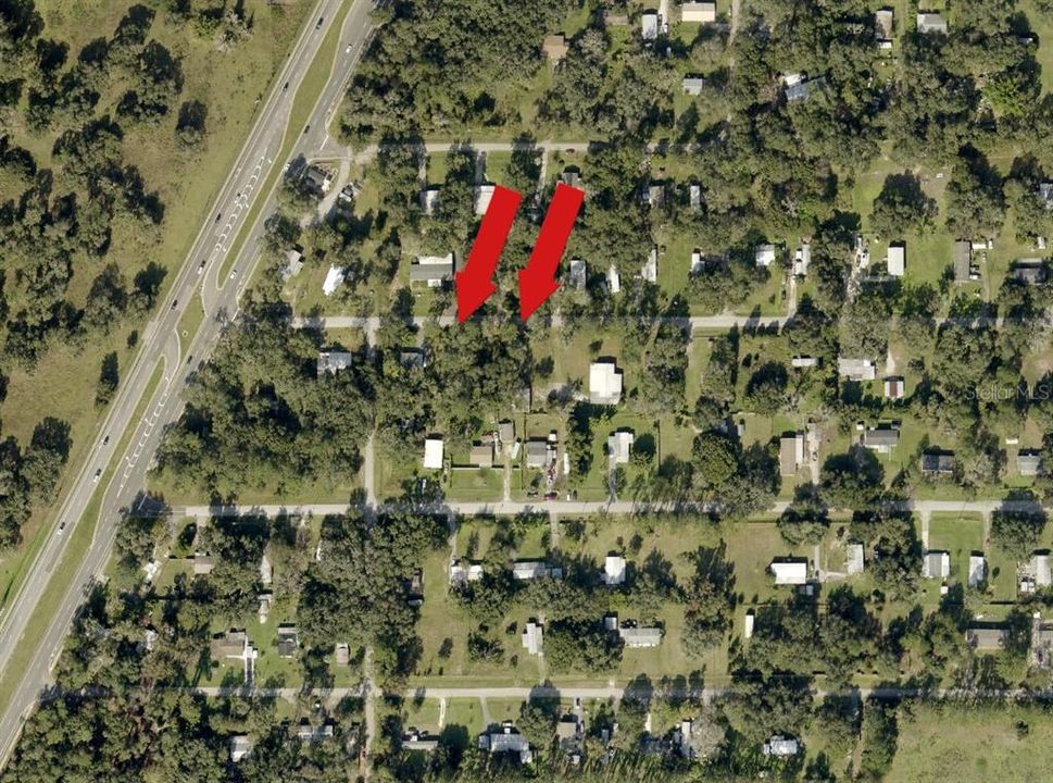 На продажу: $27,500 (0.26 acres)