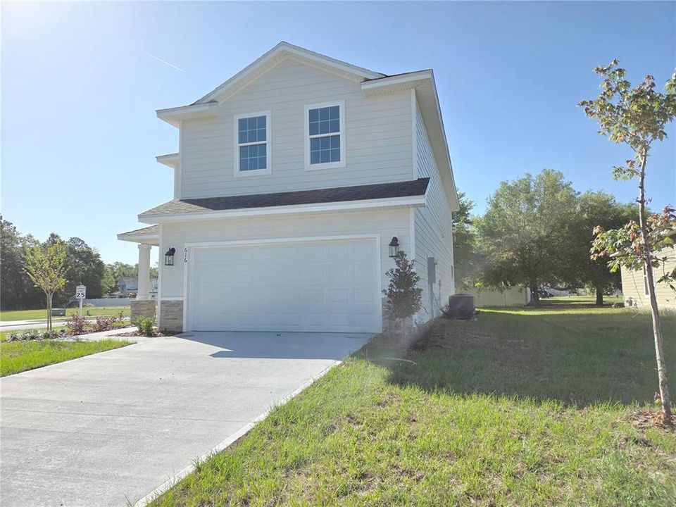 For Sale: $418,150 (4 beds, 2 baths, 2405 Square Feet)