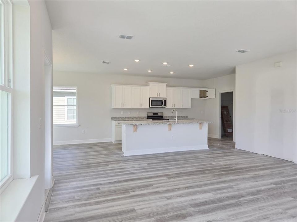 For Sale: $418,150 (4 beds, 2 baths, 2405 Square Feet)