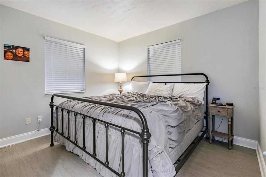 В аренду: $1,450 (3 спален, 1 ванн, 900 Квадратных фут)