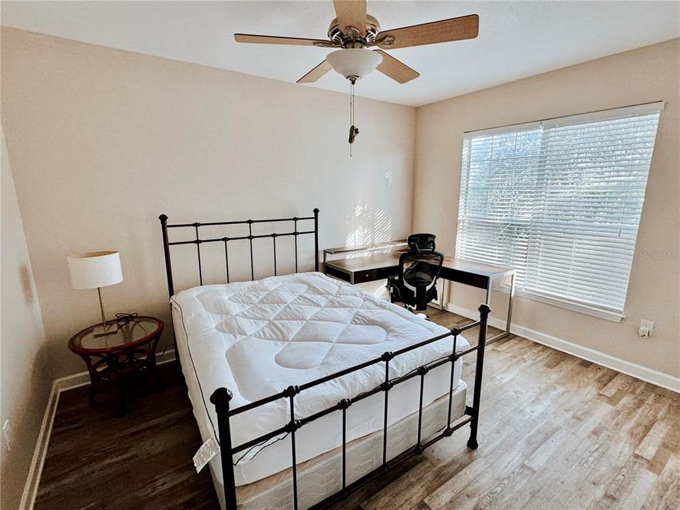 For Rent: $2,350 (2 beds, 2 baths, 1054 Square Feet)