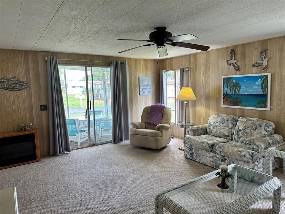 En Venta: $125,000 (2 camas, 2 baños, 960 Pies cuadrados)