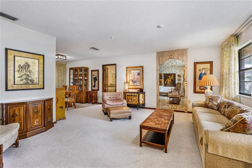 待售: $345,000 (3 贝兹, 2 浴室, 1699 平方英尺)