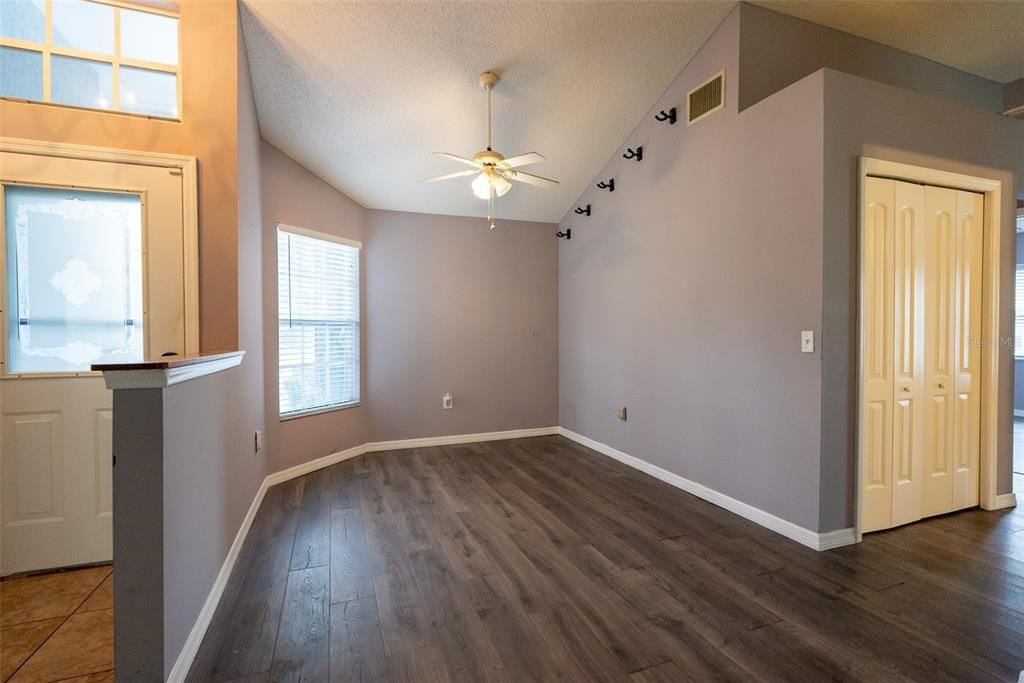 For Sale: $257,000 (4 beds, 2 baths, 1753 Square Feet)