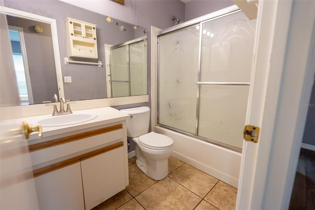 For Sale: $257,000 (4 beds, 2 baths, 1753 Square Feet)