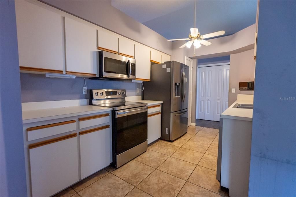 For Sale: $257,000 (4 beds, 2 baths, 1753 Square Feet)