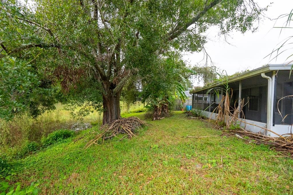 For Sale: $257,000 (4 beds, 2 baths, 1753 Square Feet)