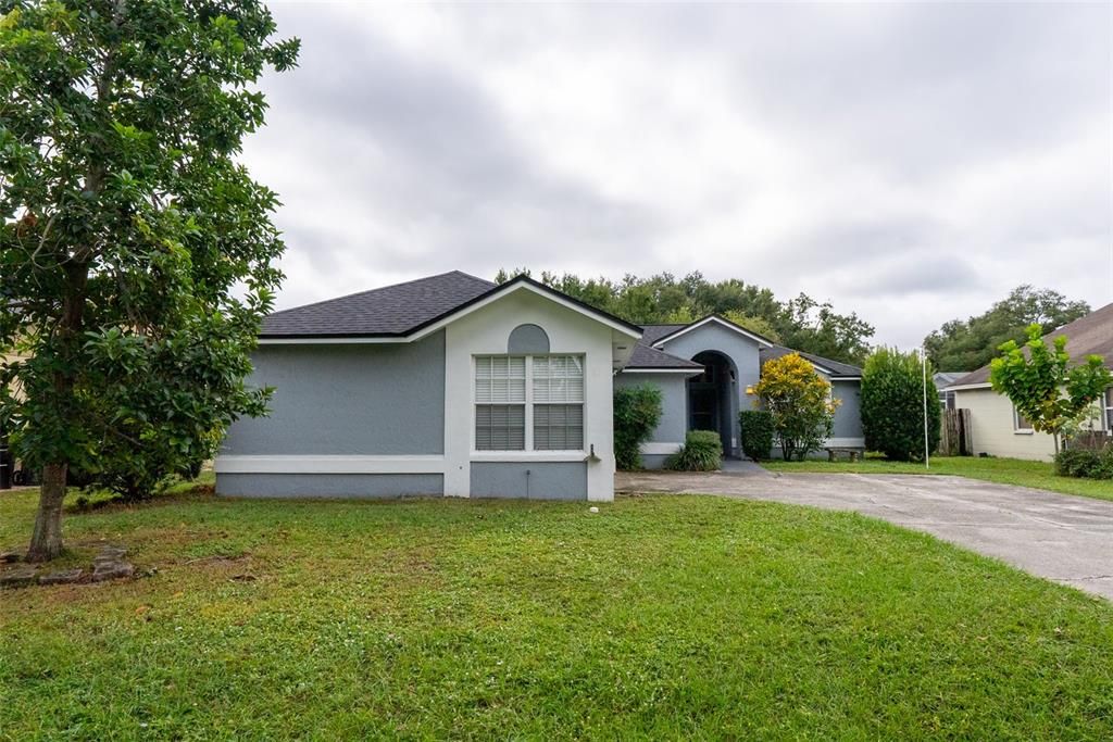 For Sale: $257,000 (4 beds, 2 baths, 1753 Square Feet)