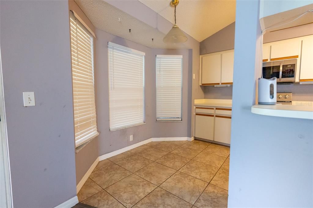 For Sale: $257,000 (4 beds, 2 baths, 1753 Square Feet)