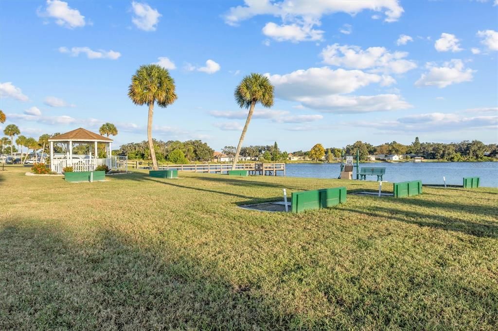 Active With Contract: $110,000 (2 beds, 2 baths, 1176 Square Feet)