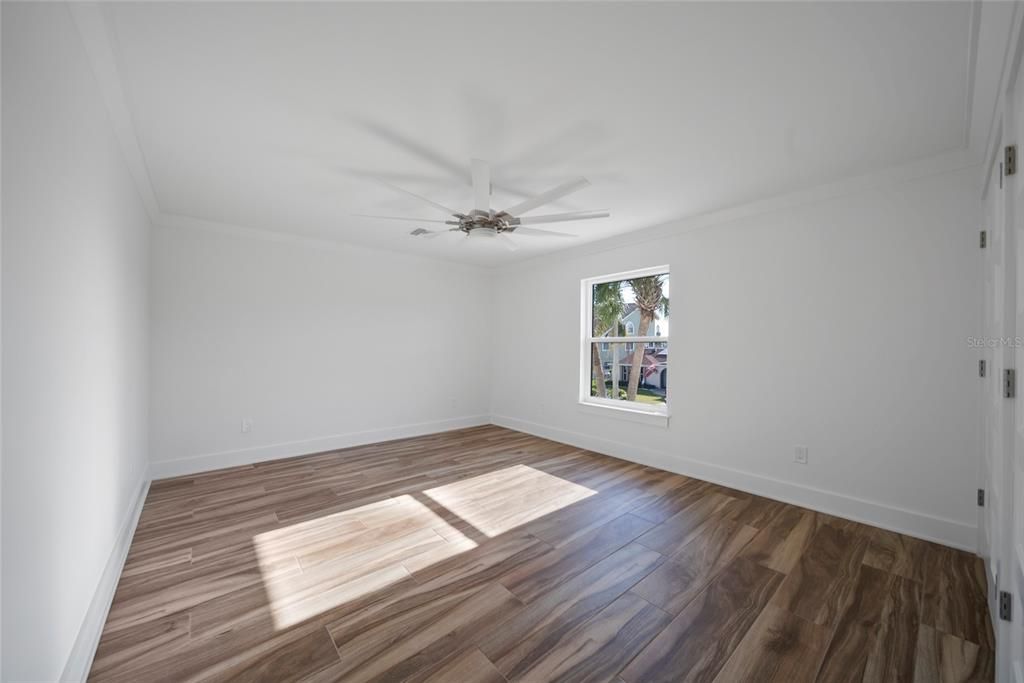 For Sale: $749,900 (3 beds, 2 baths, 2127 Square Feet)