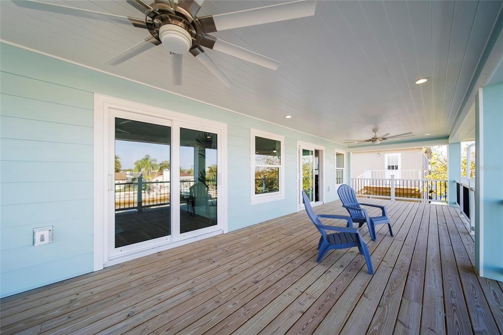 For Sale: $749,900 (3 beds, 2 baths, 2127 Square Feet)