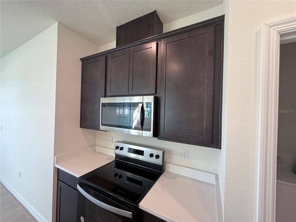 For Sale: $326,990 (3 beds, 2 baths, 1315 Square Feet)