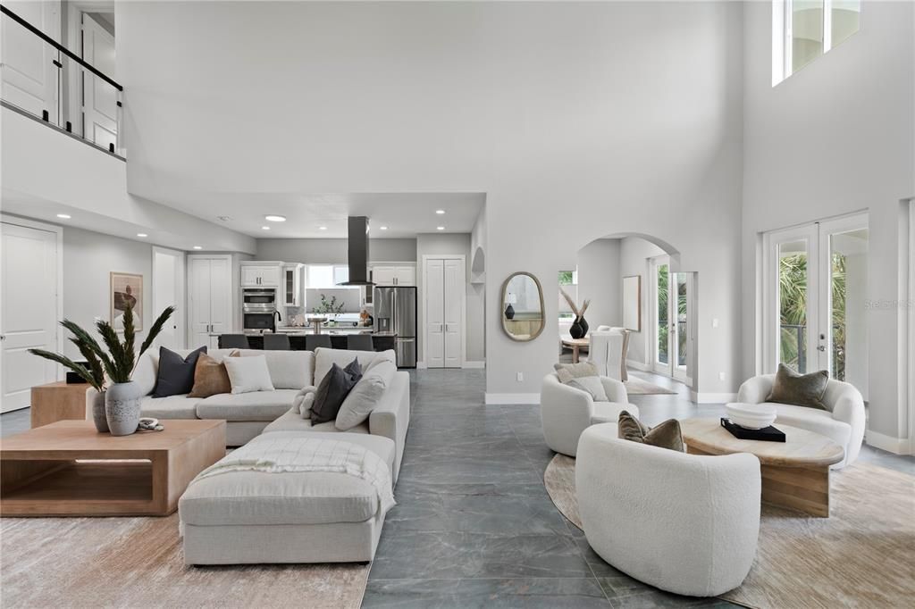 En Venta: $2,595,000 (5 camas, 5 baños, 4066 Pies cuadrados)