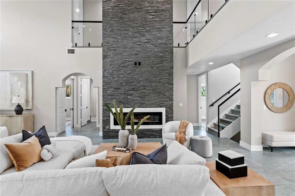 En Venta: $2,595,000 (5 camas, 5 baños, 4066 Pies cuadrados)