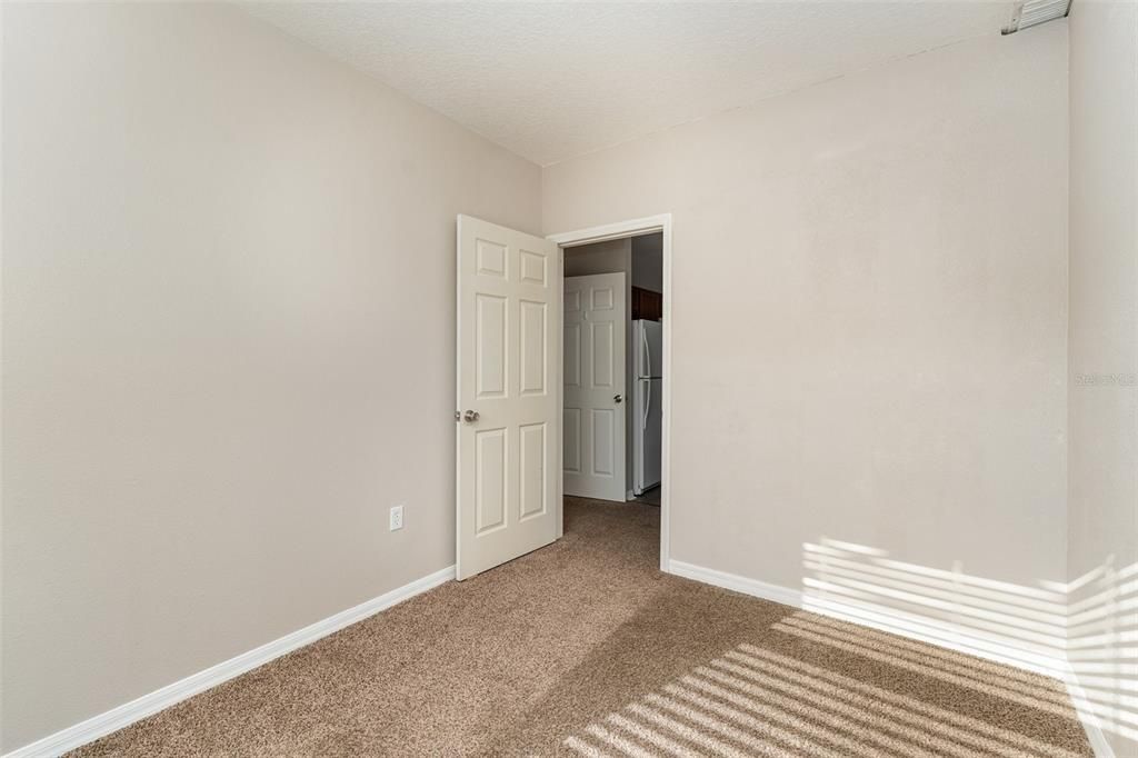 Active With Contract: $199,999 (3 beds, 2 baths, 1235 Square Feet)