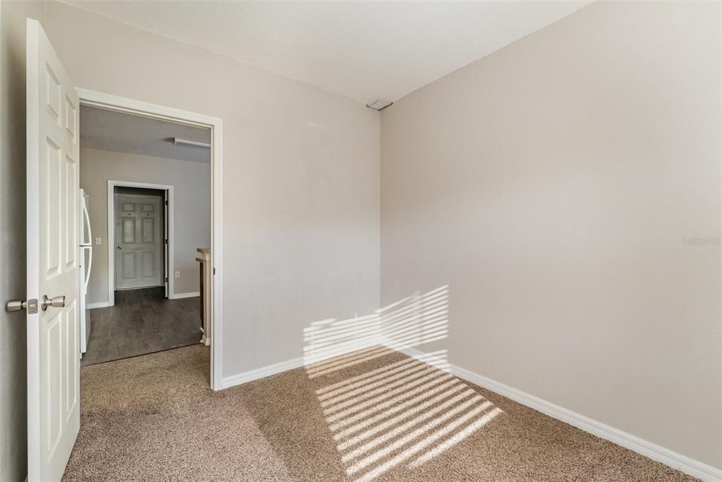 Active With Contract: $199,999 (3 beds, 2 baths, 1235 Square Feet)