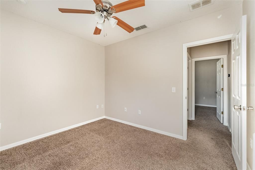 Active With Contract: $199,999 (3 beds, 2 baths, 1235 Square Feet)